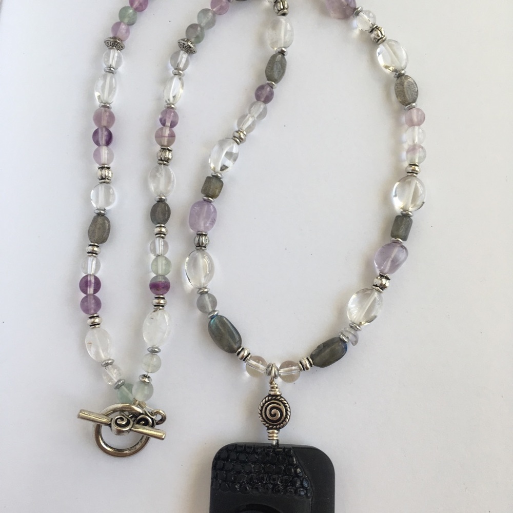 Gemstone Buddha Yoga Neck 📿 - Picture 4 of 7